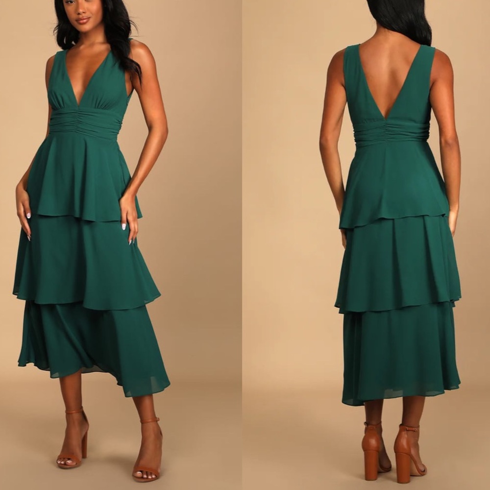 Lulu’s Celebration Time Emerald Green Sleeveless Tiered Midi Dress